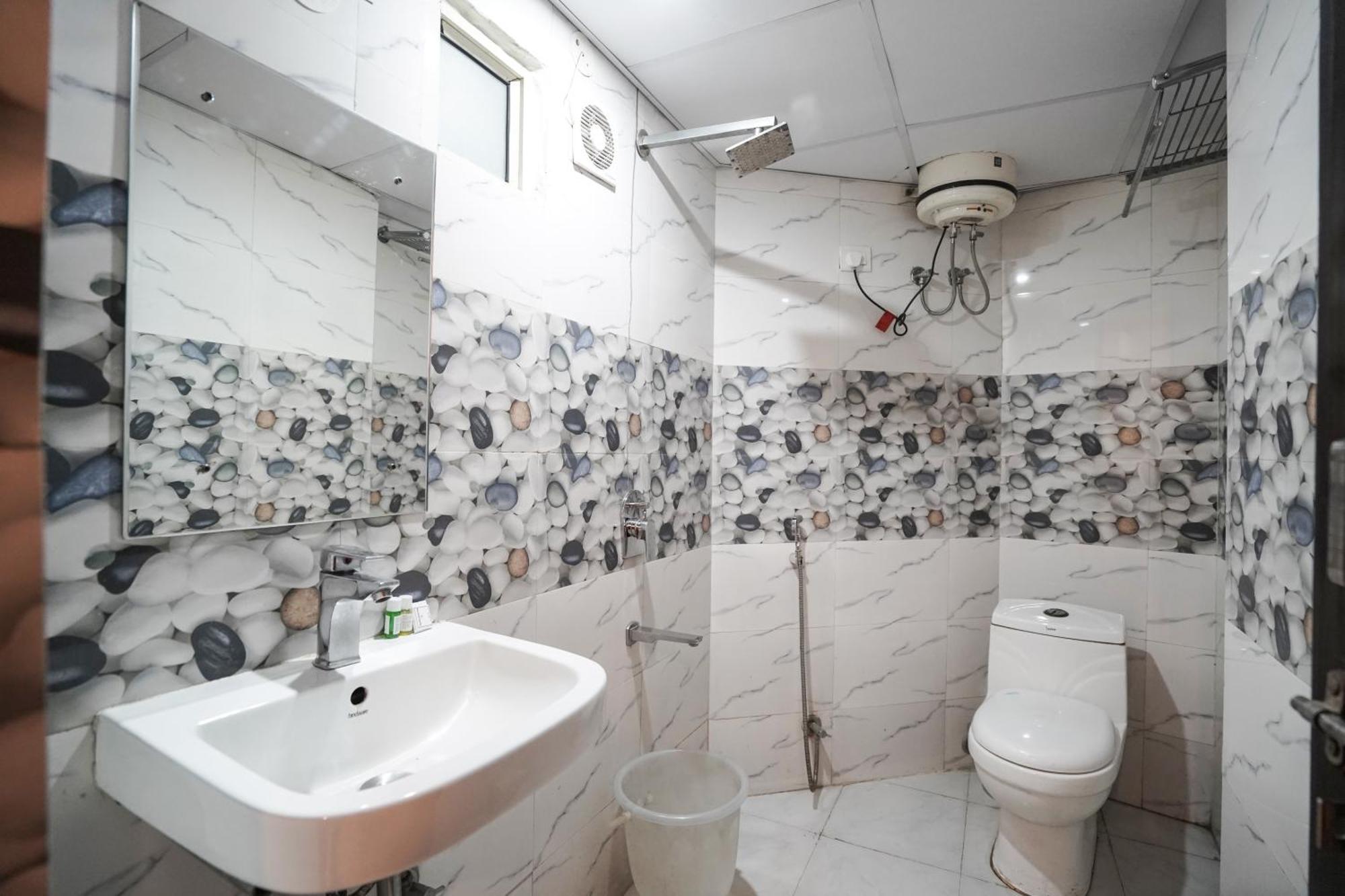 Hotel Happy Stay Delhi Airport Neu-Delhi Exterior foto
